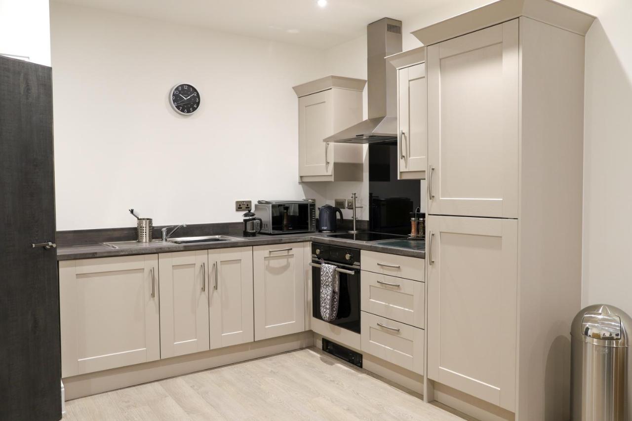 16 Queen Avenue Collection By Happy Days Liverpool Bagian luar foto