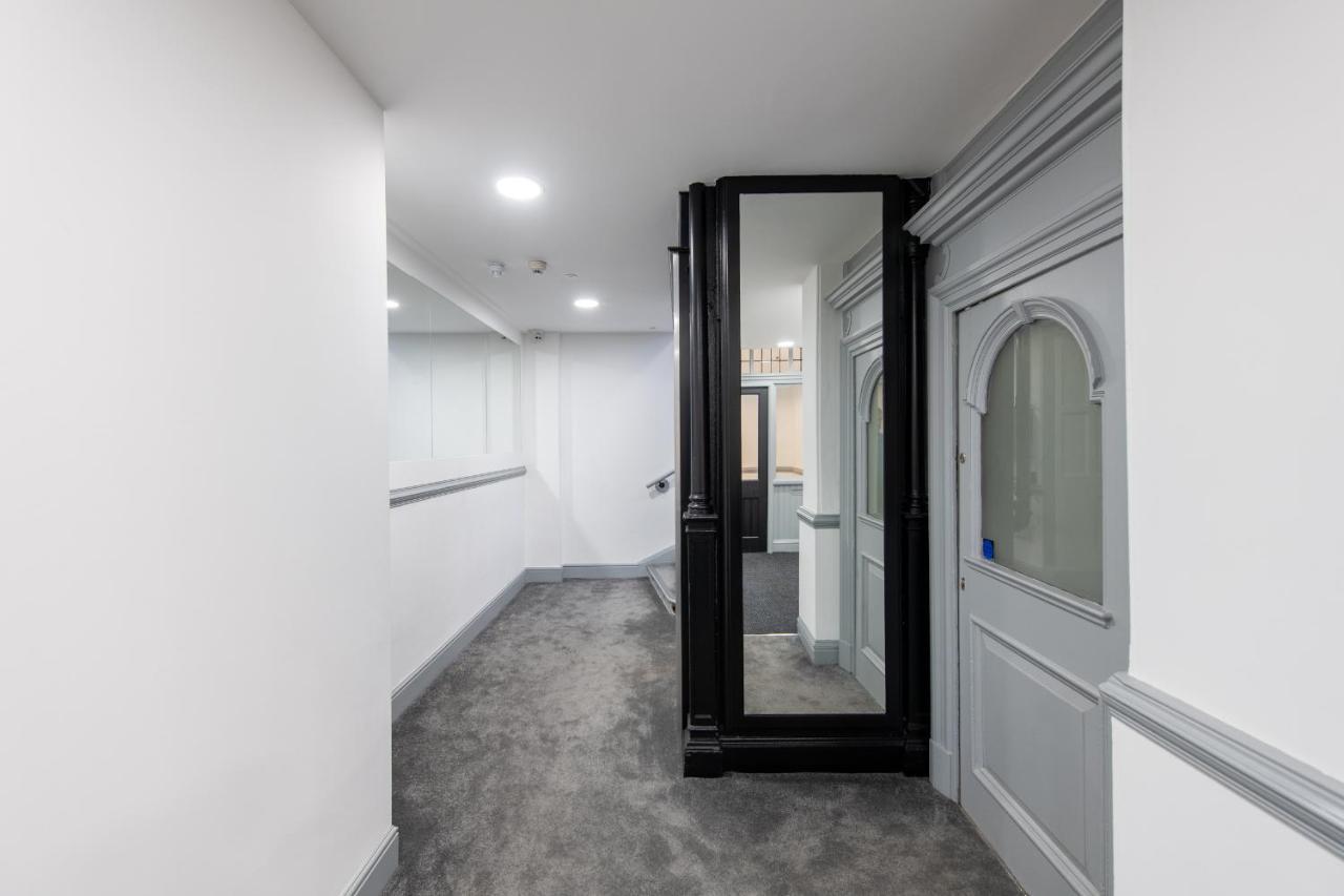 16 Queen Avenue Collection By Happy Days Liverpool Bagian luar foto