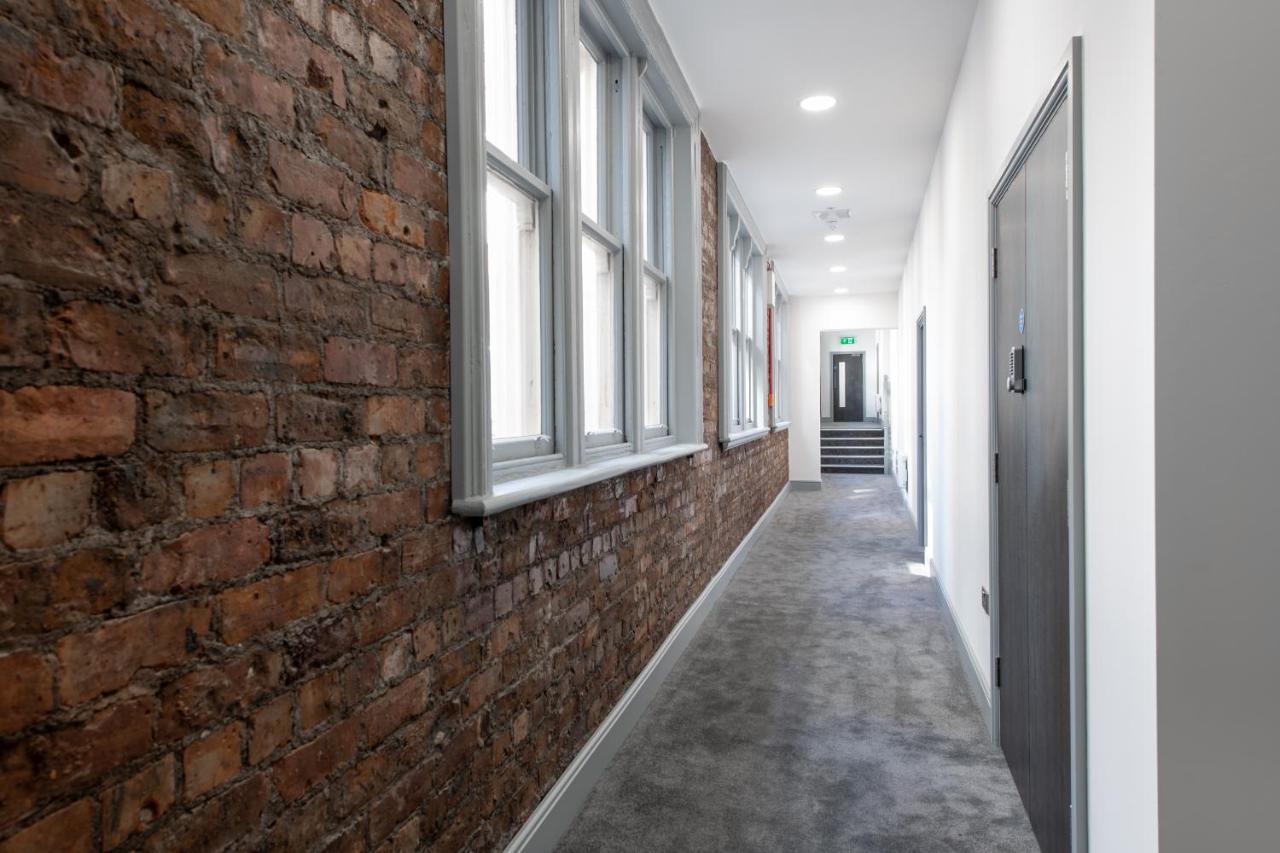 16 Queen Avenue Collection By Happy Days Liverpool Bagian luar foto