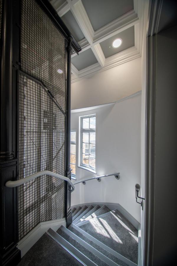 16 Queen Avenue Collection By Happy Days Liverpool Bagian luar foto