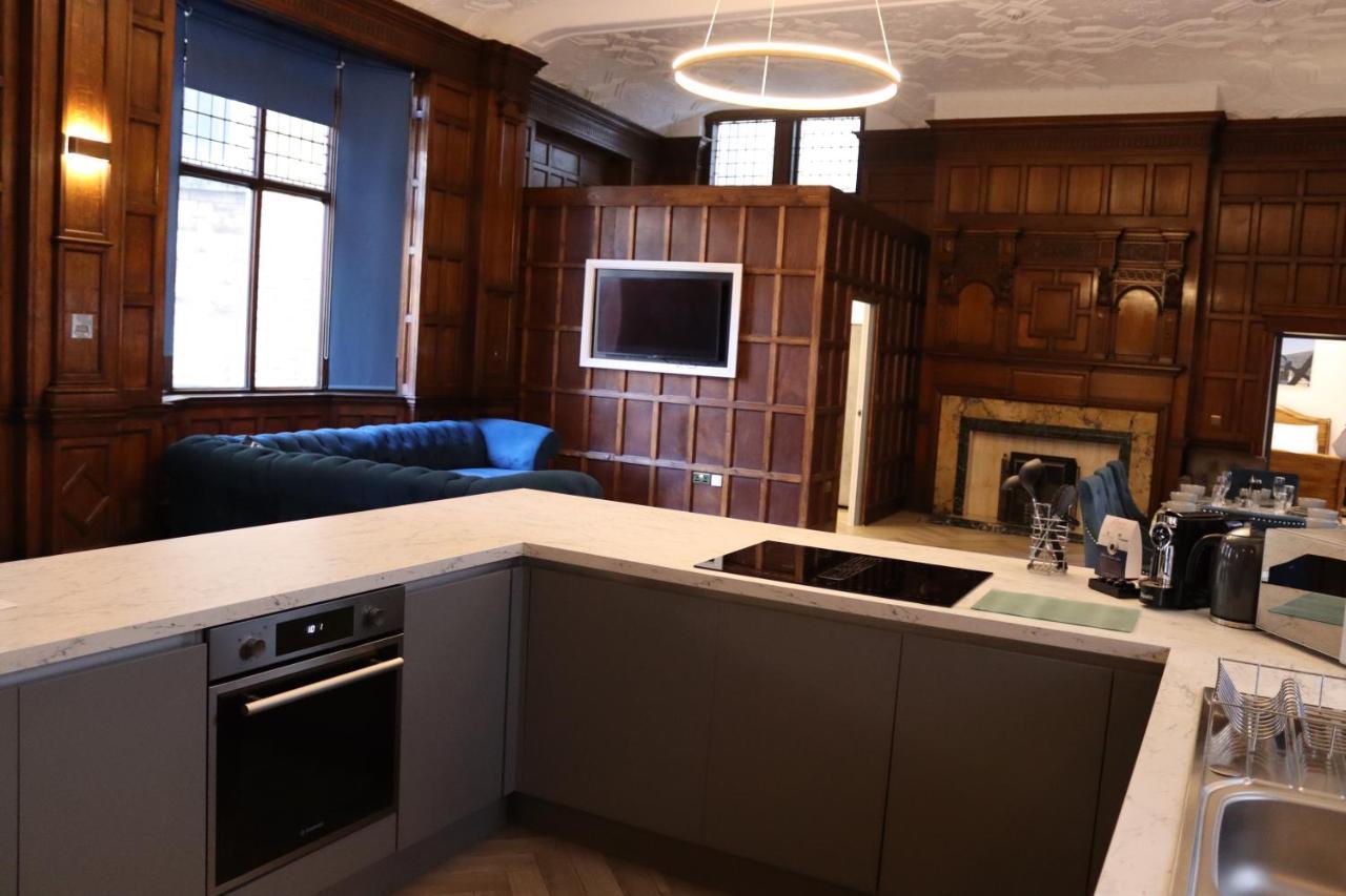 16 Queen Avenue Collection By Happy Days Liverpool Bagian luar foto